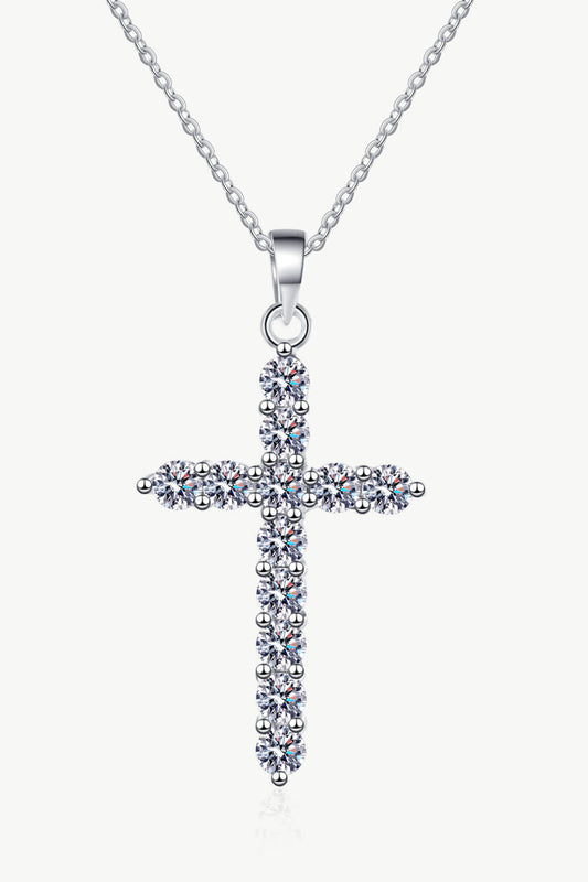 Liby Moissanite Cross Pendant Chain Necklace